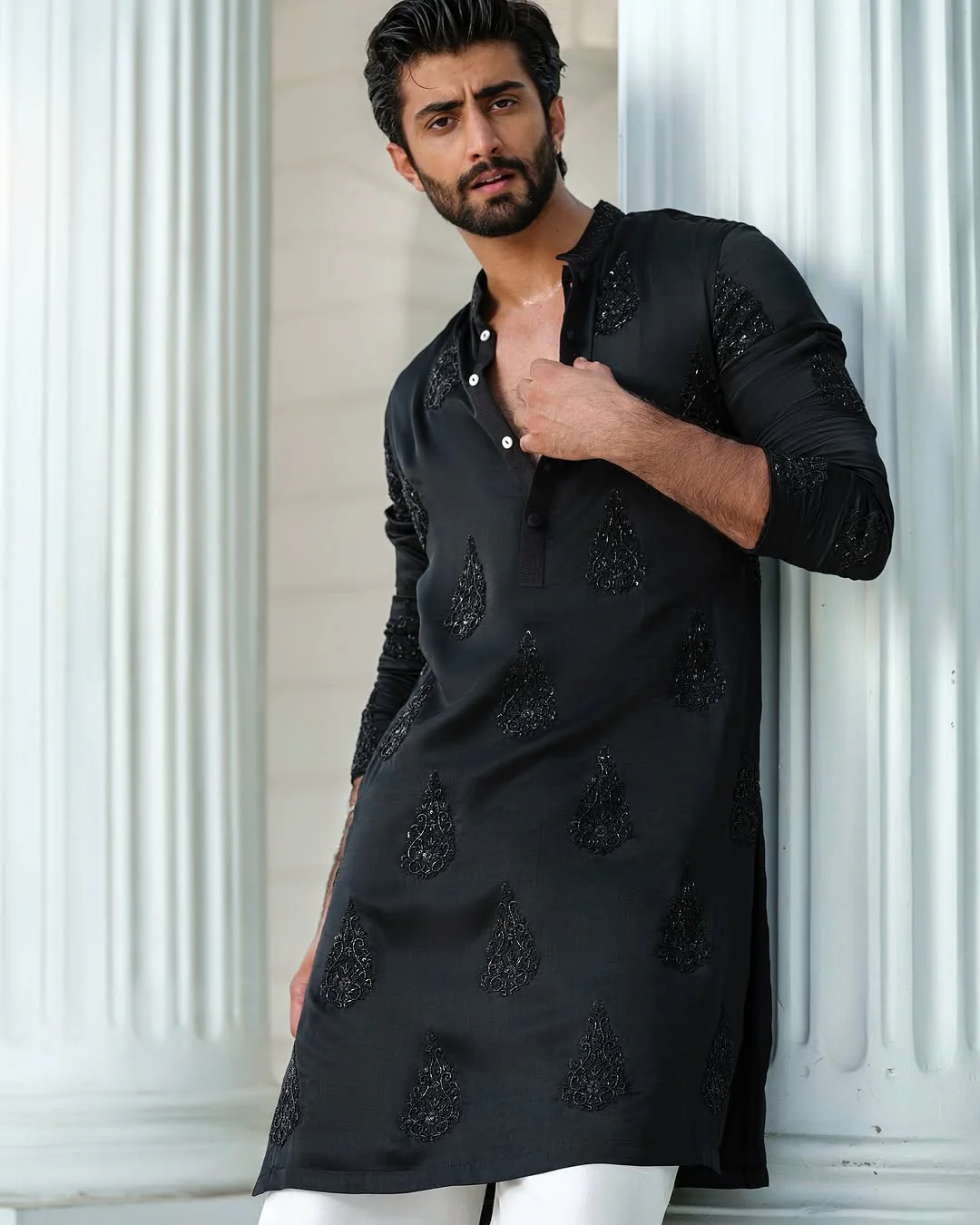 BLACK HEND WORK MOTIF EMBROIDERED KURTA WITH PAJAMA - Image 2