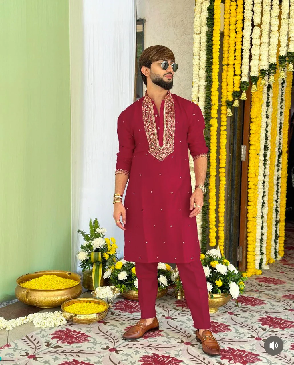 MARRON NECK SEQUENCE EMBROIDERED WORK KURTA PAJAMA SET FOR MEN'S - Image 2