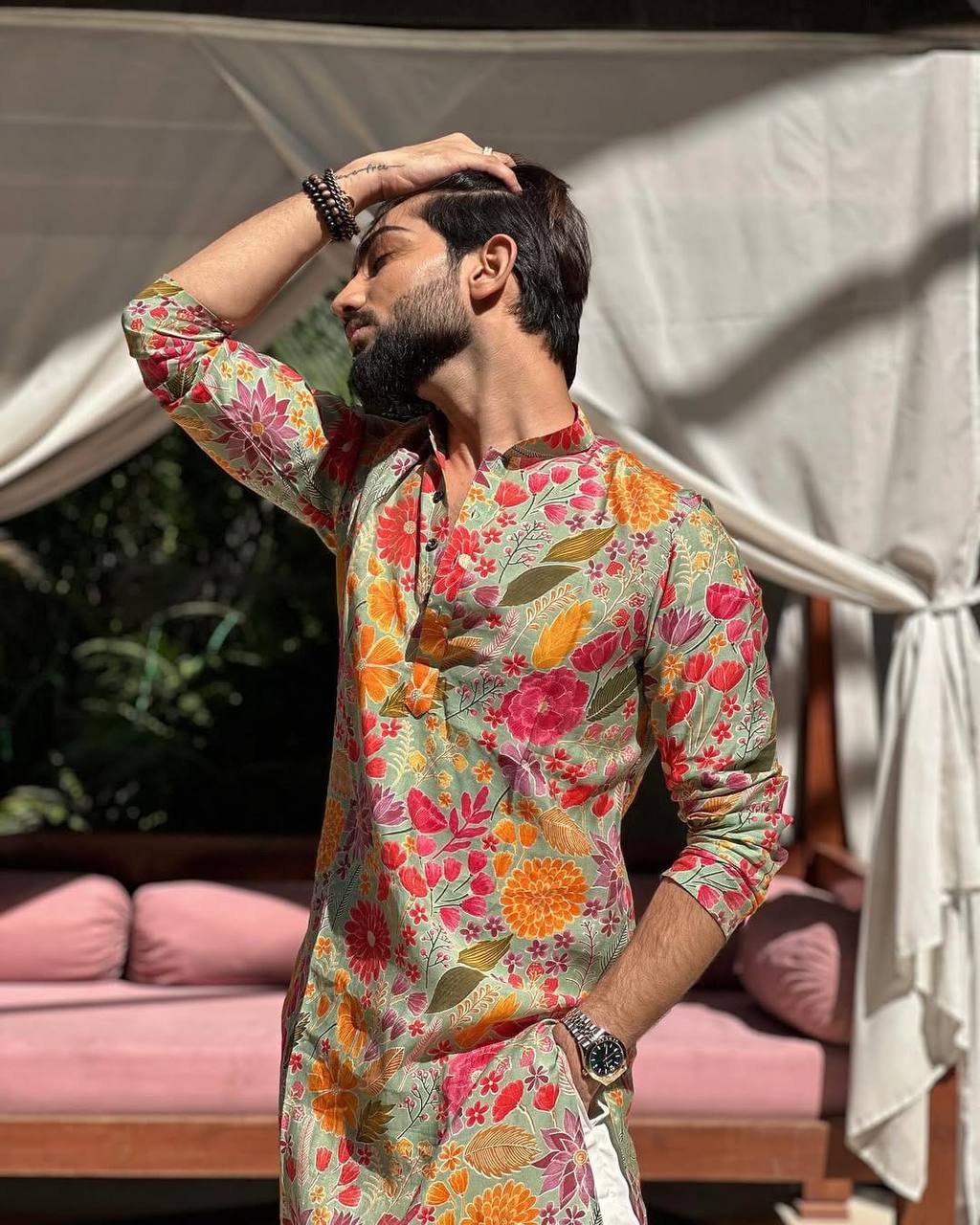 MULTI FLOWER PRINTED KURTA PAJAMA SET FOR MEN'S - Image 3