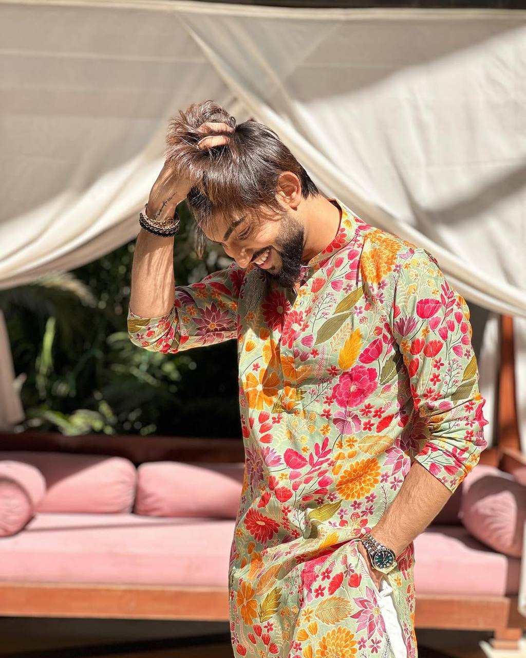 MULTI FLOWER PRINTED KURTA PAJAMA SET FOR MEN'S - Image 6