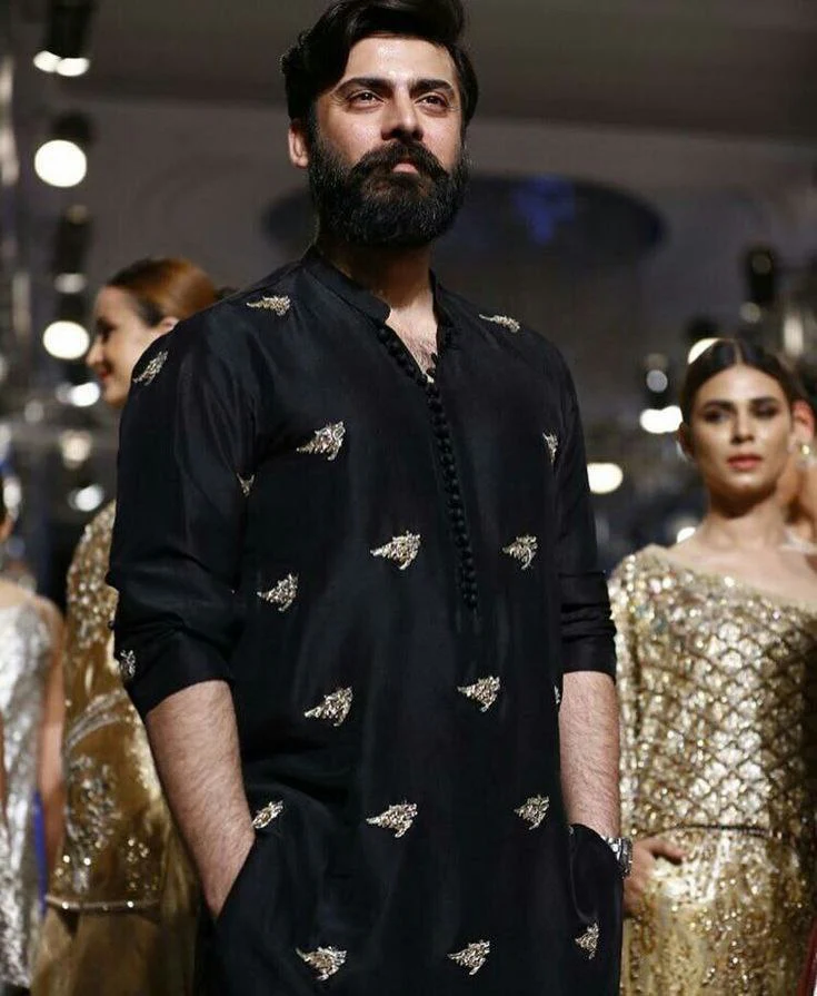 Stylish Black Embroidered Work Men's Kurta with Pajama - Image 3