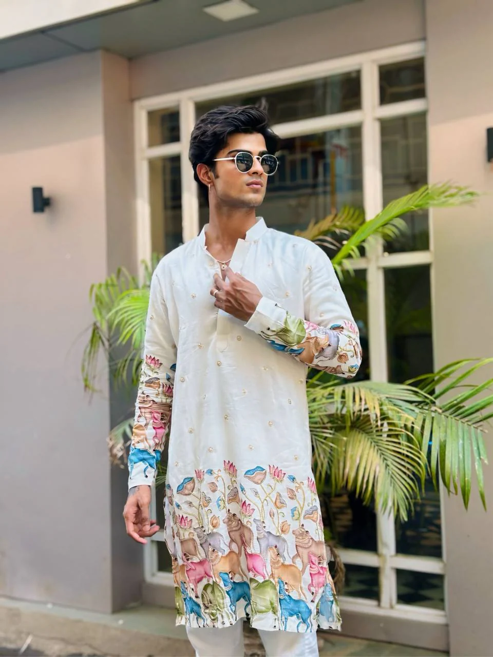 WHITE COW N BUTTI EMBRODERD WORK KURTA SET - Image 3