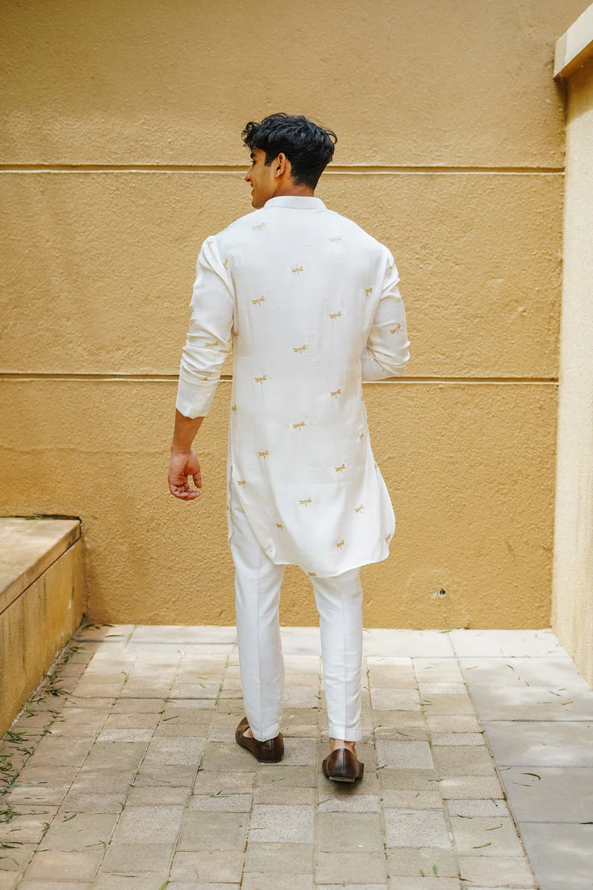 White Dragon Fly Embroidered Work Men's Kurta with Pajama - Image 5